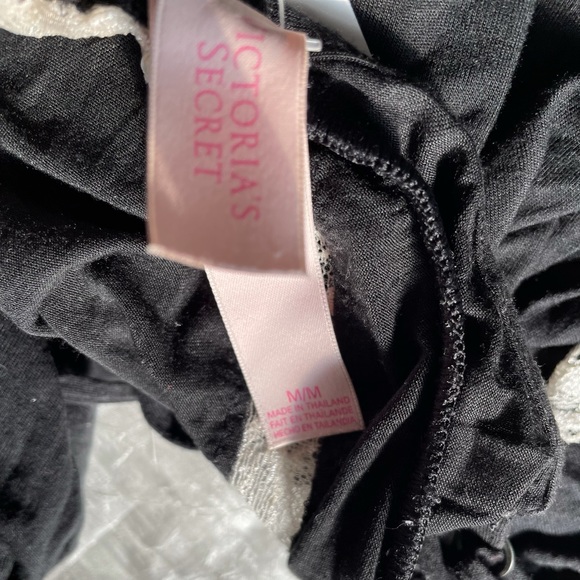 Victoria’s Secret black and white slip dress with lace detail - Picture 8 of 10